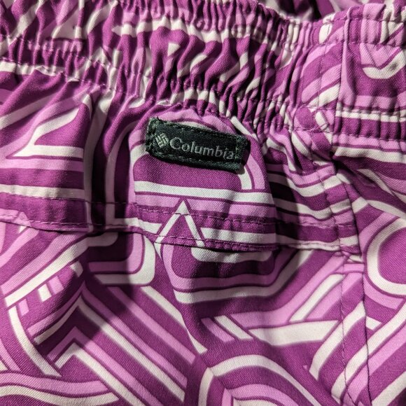 Columbia Shorts Womens Large Pink Retro Swirl Print Pockets Pockets 5.5" - Picture 2 of 7